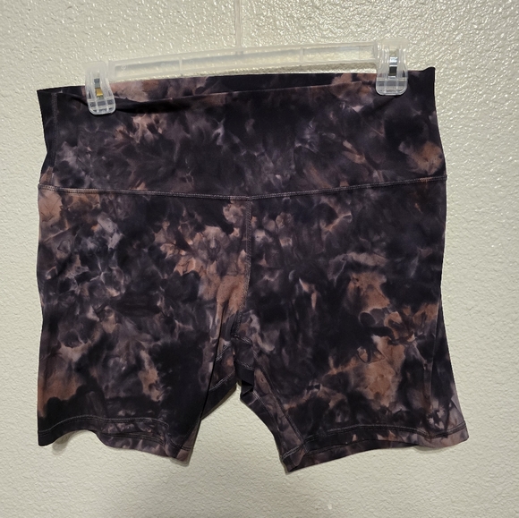 Lululemon Dimond dye align short - Picture 4 of 6